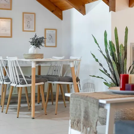 Orizzonte Apartman *